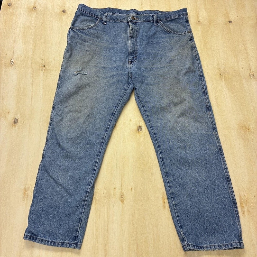 Rustler Jeans Mens 42x30 Medium Wash Blue Straight Distressed Workwear Denim